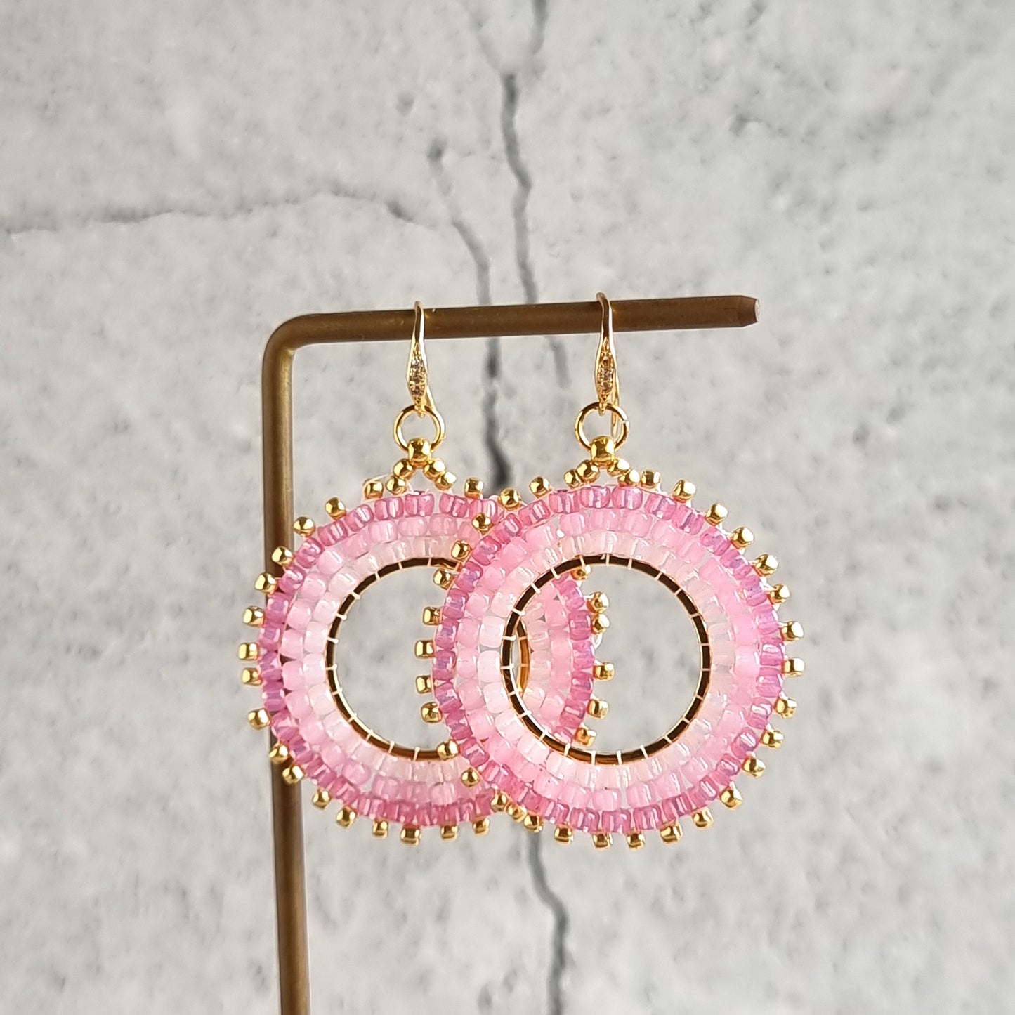 Circular Brick stitch Ombre - Hoop Earrings (Seed Bead) - Pink
