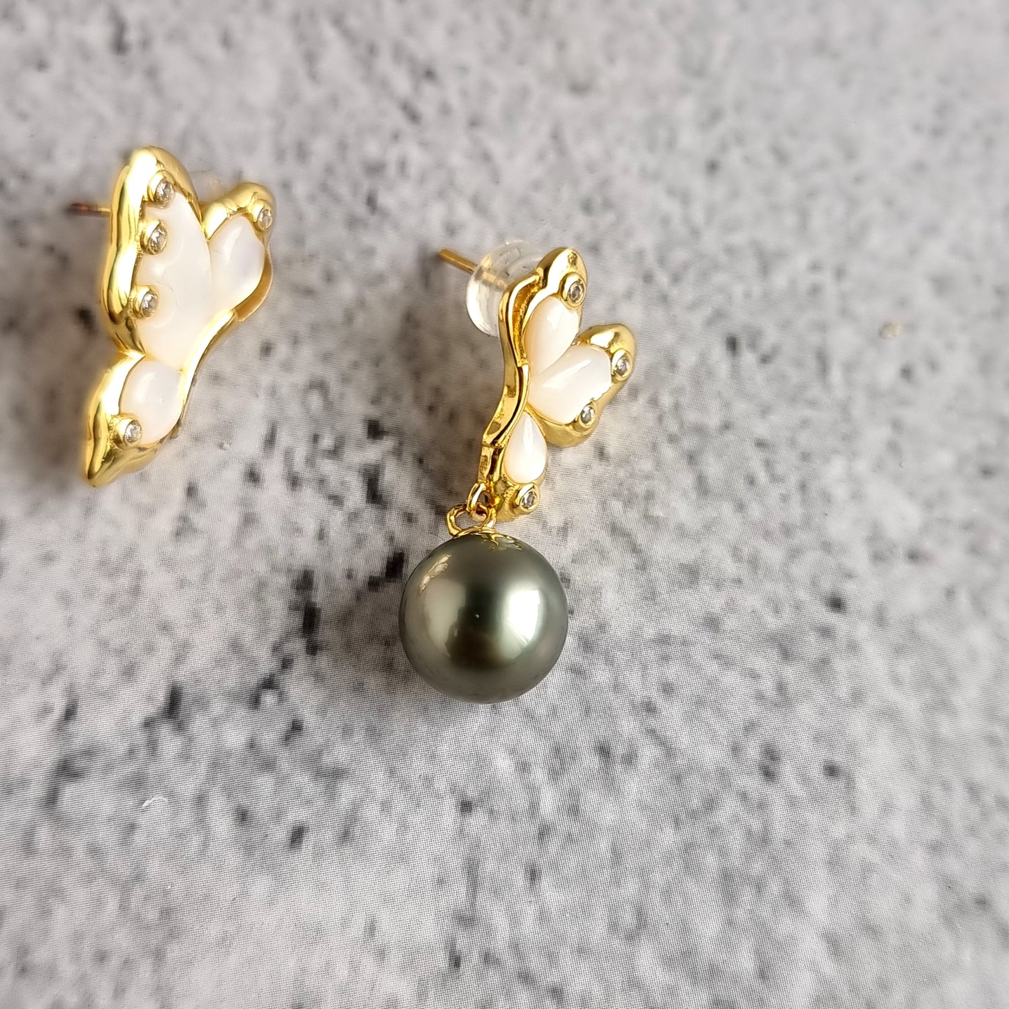 Asymmetrical Shell Pearl with Tahitian Pearl Earrings