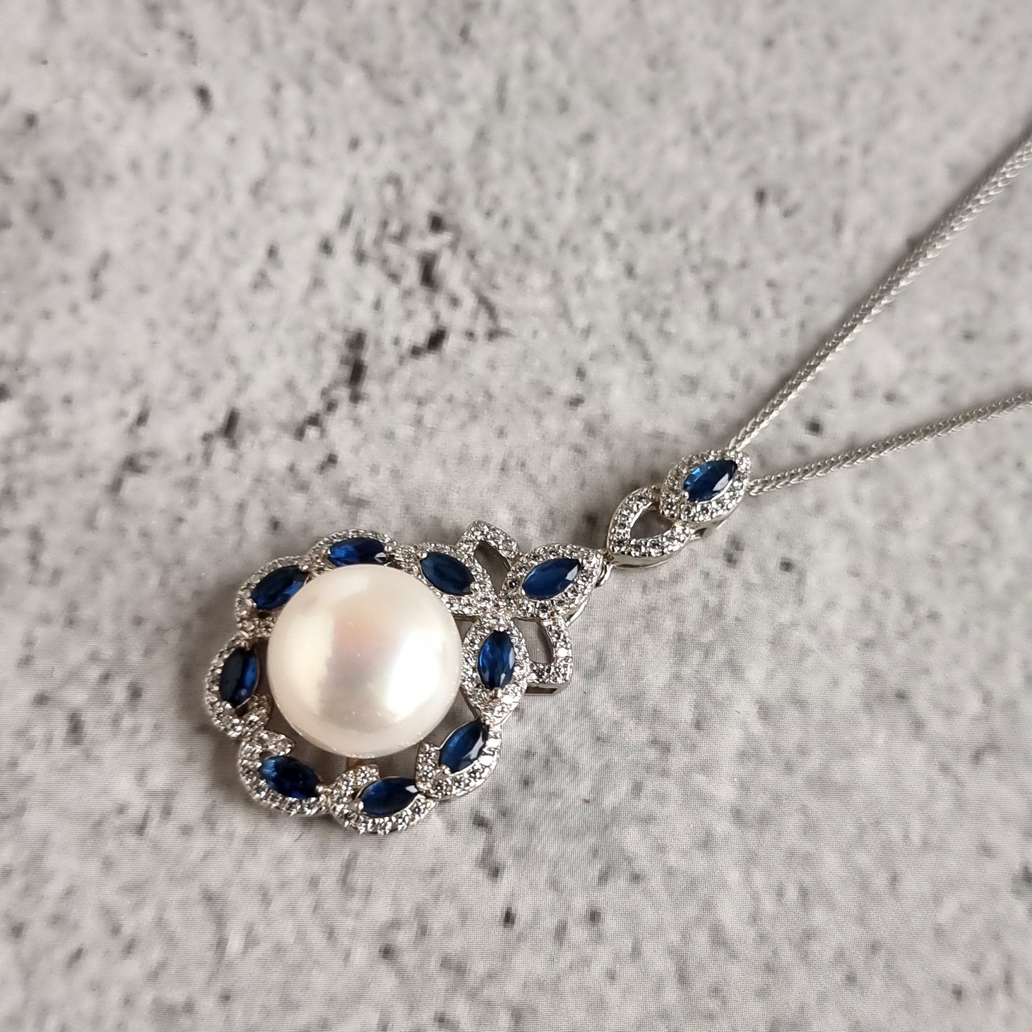 Fresh Water Pearl Pendant with Sterling silver chain - Necklace