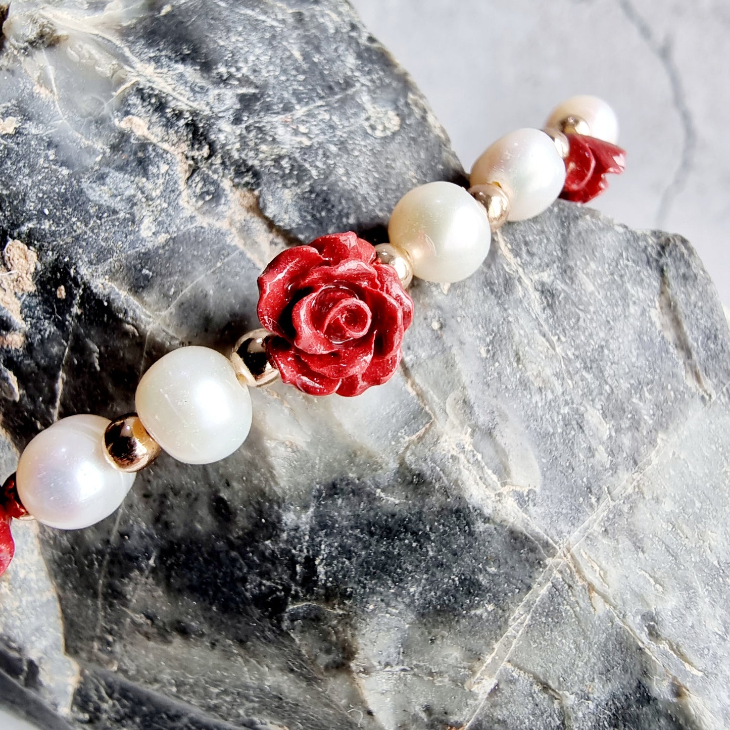 Cinnabar Red Rose Gemstone with Fresh Water Pearl Bracelet