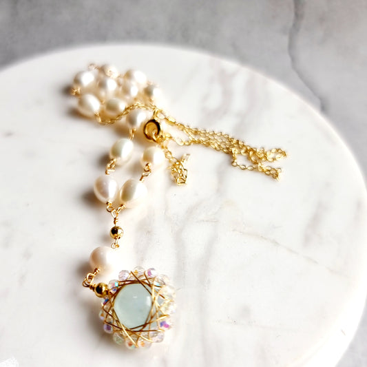 Fresh Water Pearl with wrapped Aquamarine Gemstone Pendant Necklace