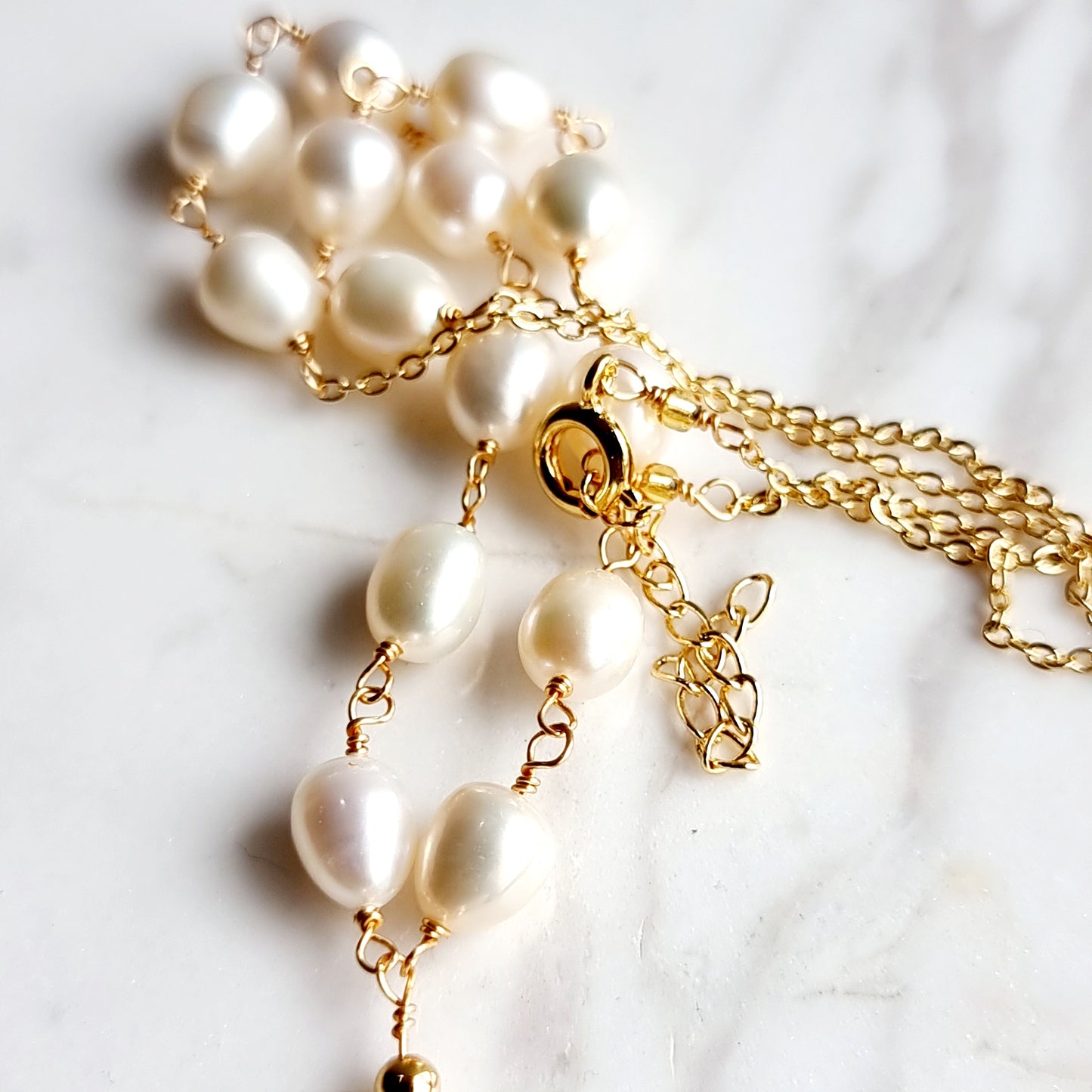 Fresh Water Pearl with wrapped Aquamarine Gemstone Pendant Necklace