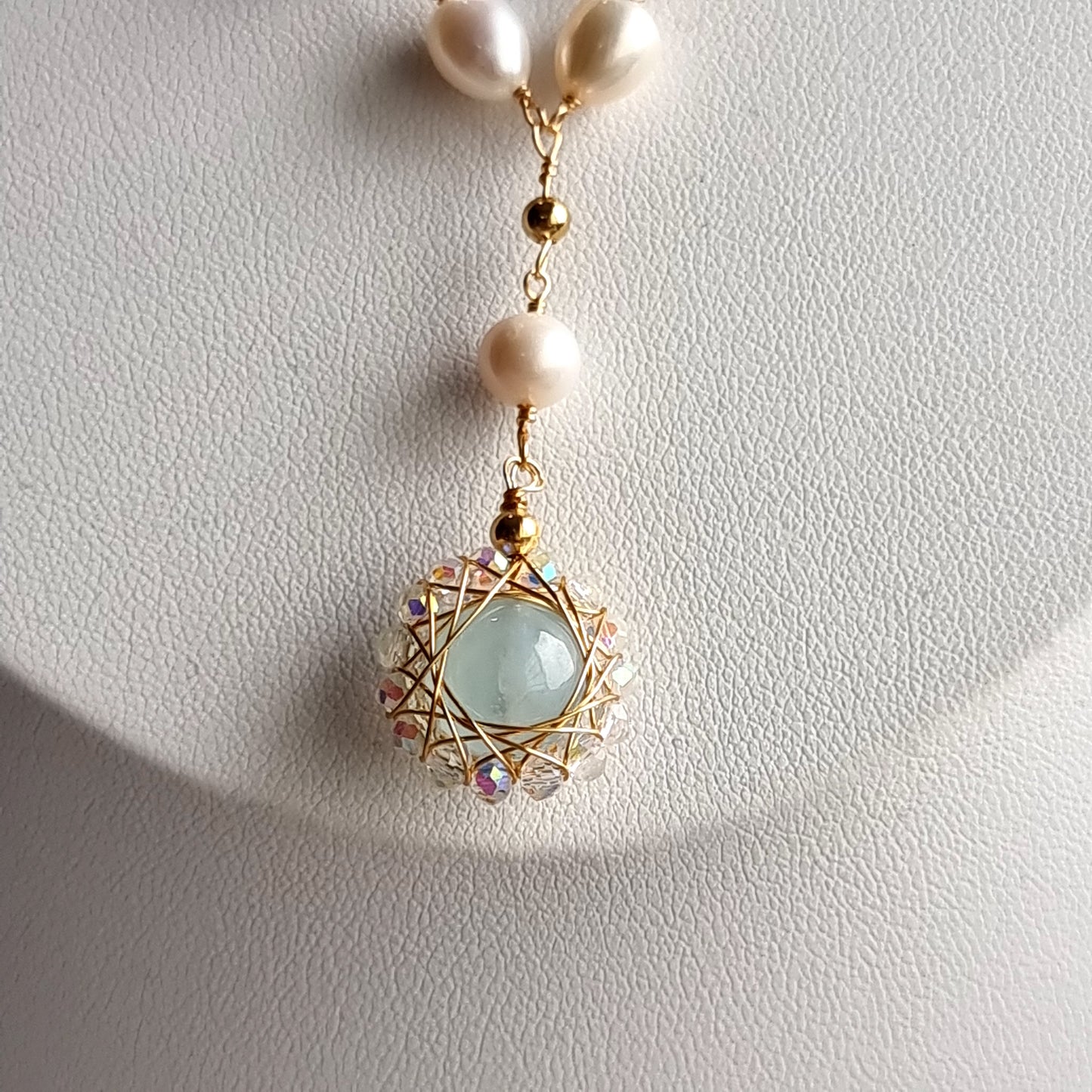 Fresh Water Pearl with wrapped Aquamarine Gemstone Pendant Necklace