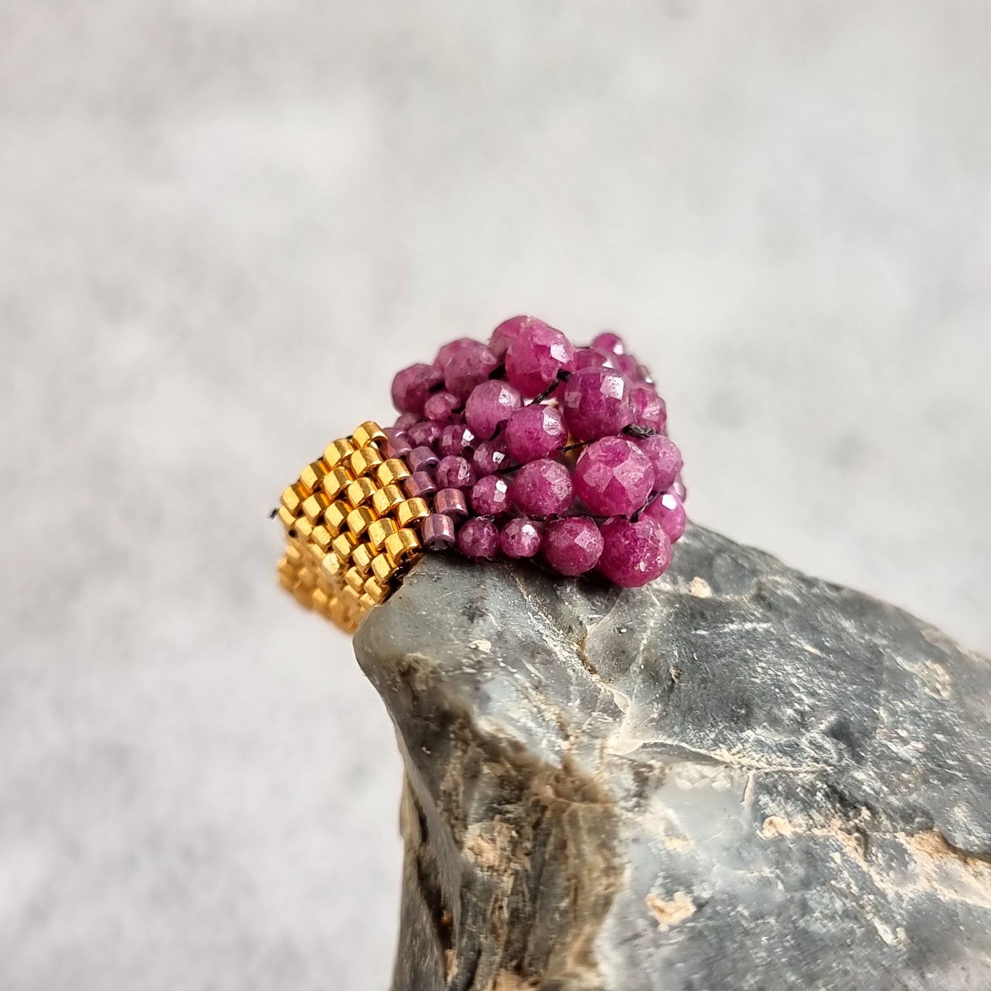 Gradual Peyote Gemstone Ring - Sri Lankan Ruby