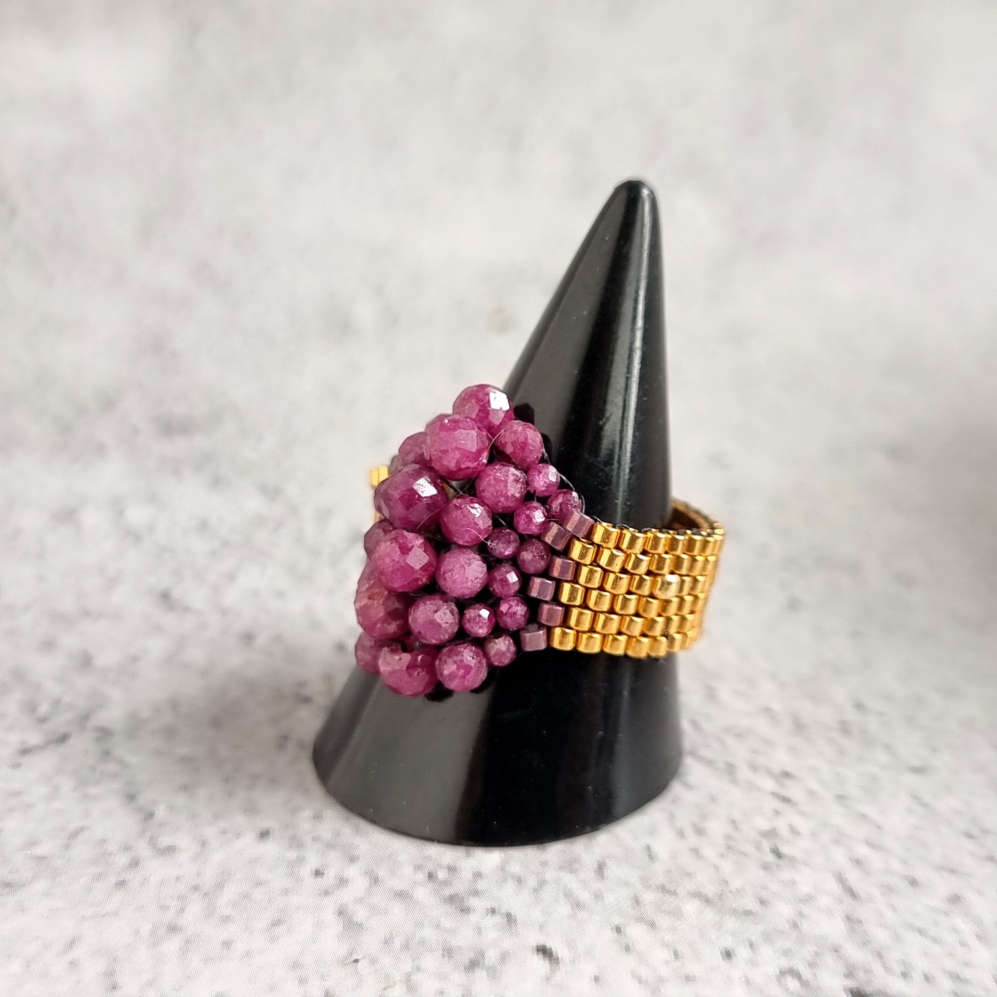 Gradual Peyote Gemstone Ring - Sri Lankan Ruby