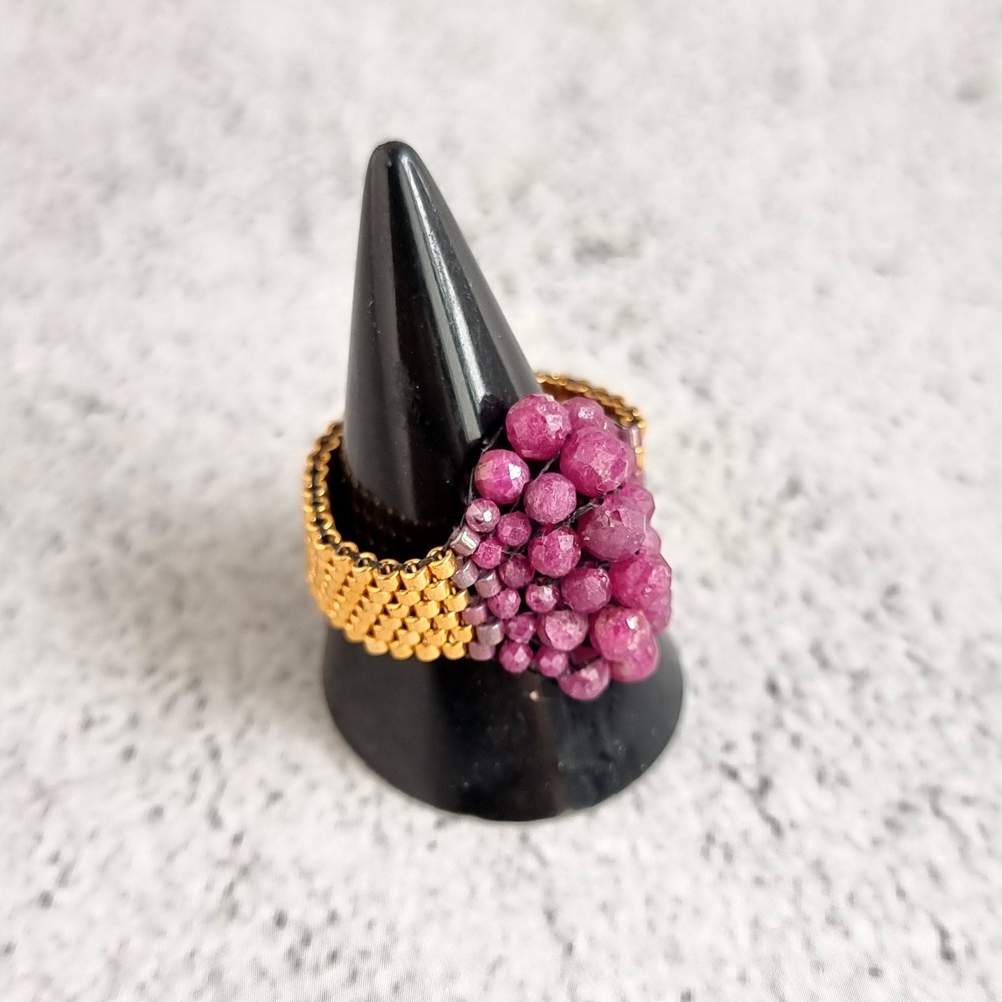 Gradual Peyote Gemstone Ring - Sri Lankan Ruby