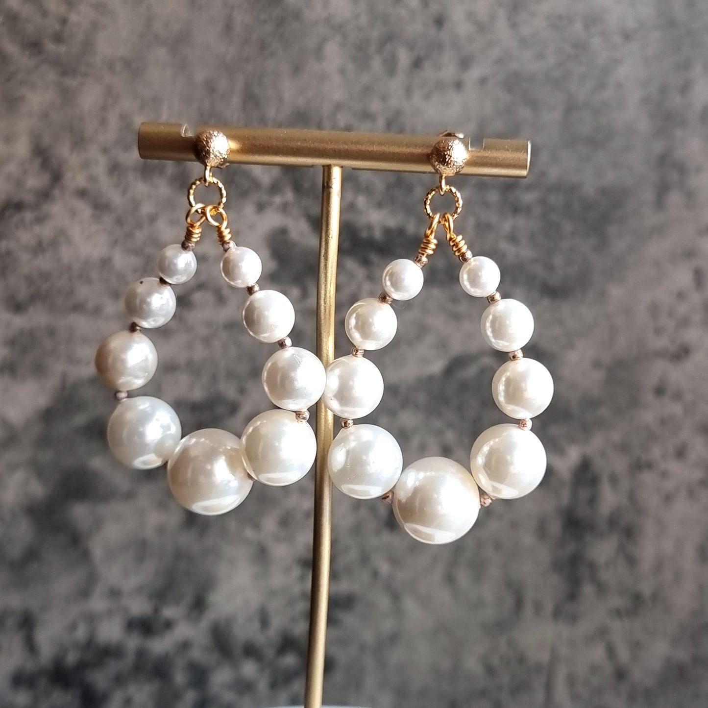 Gradual Mother of Pearl Tear Drop Earrings