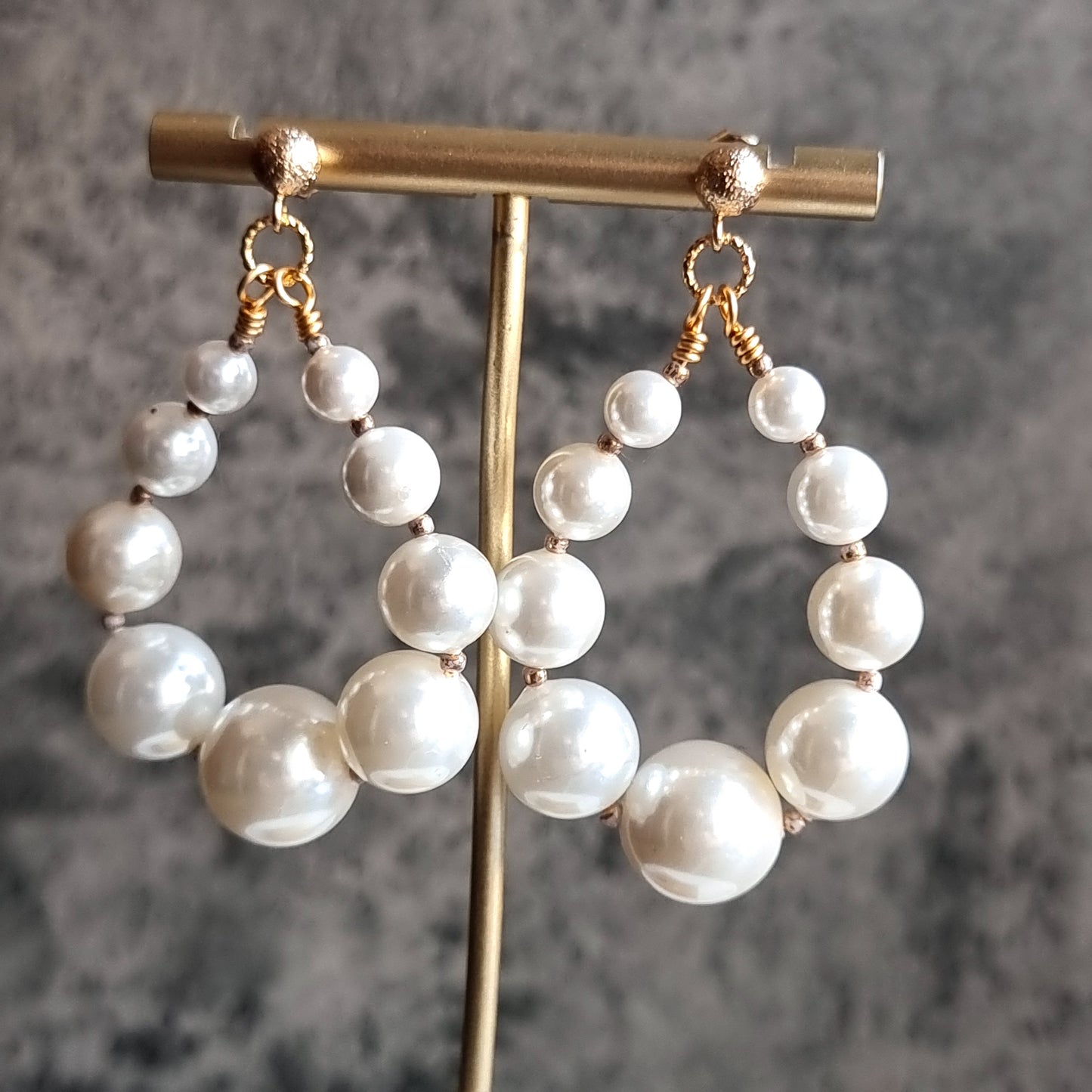 Gradual Mother of Pearl Tear Drop Earrings