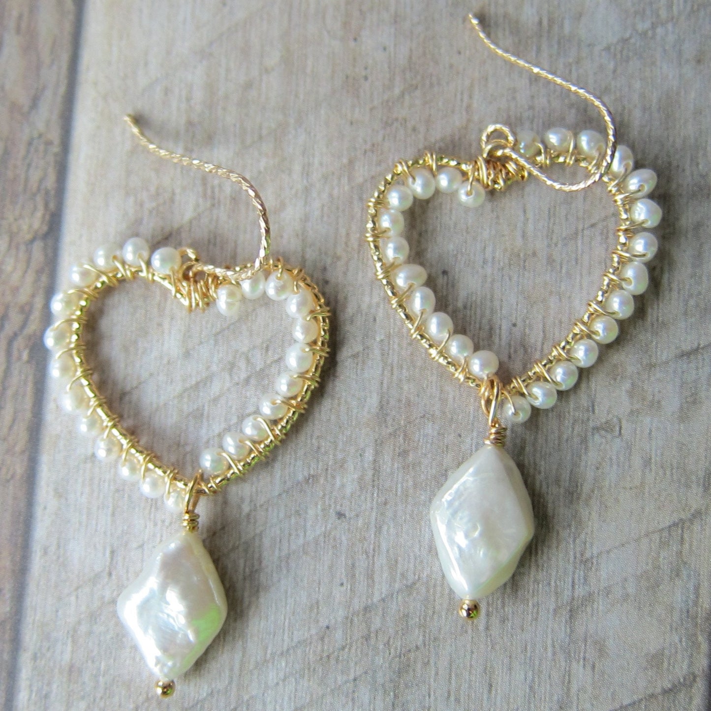 Fresh Water Pearl Heart Earrings