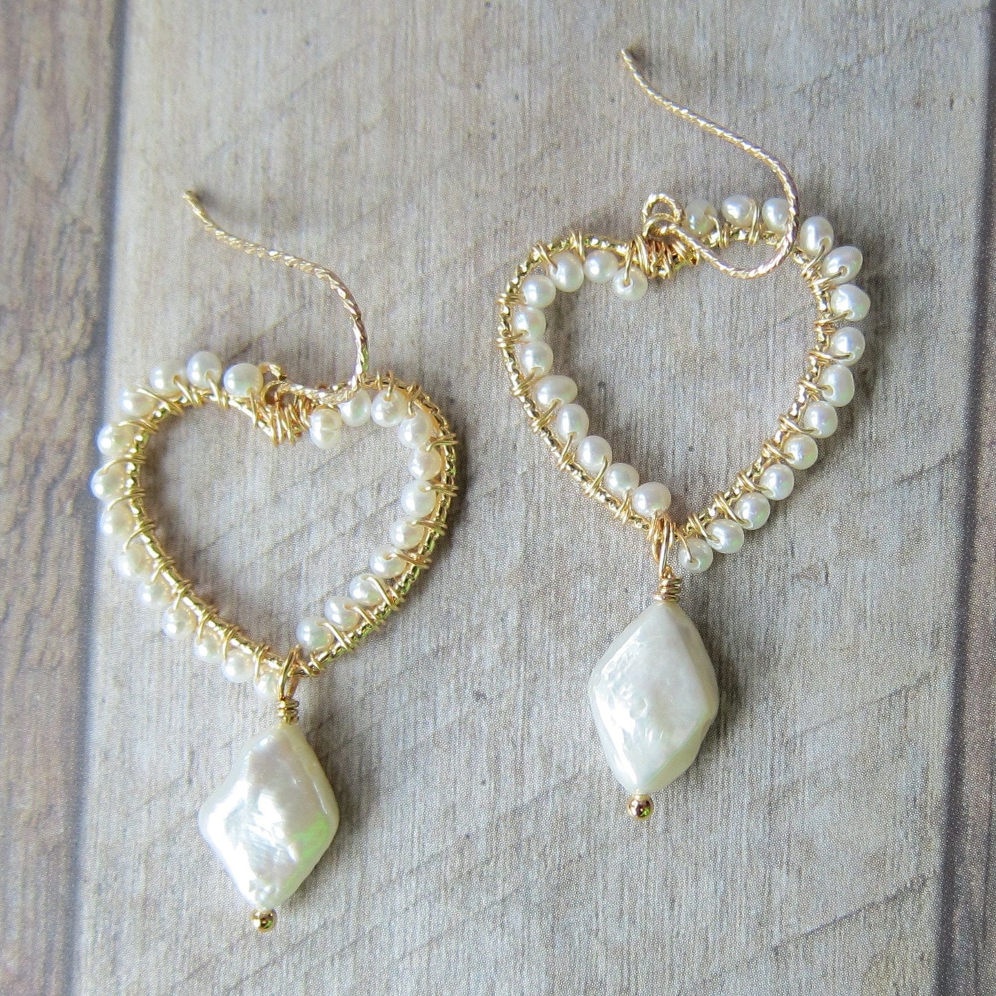 Fresh Water Pearl Heart Earrings