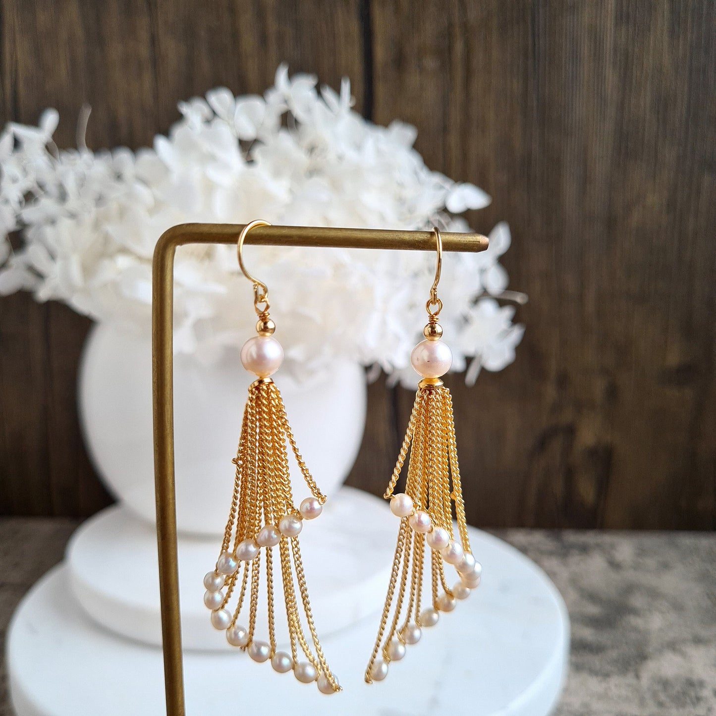 Fresh Water Pearl with Swirl Chain Tassel Earrings