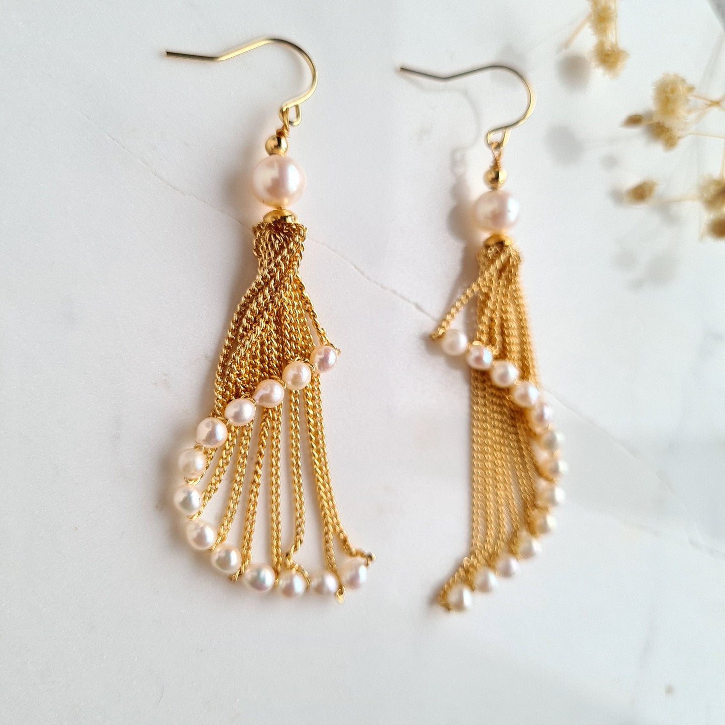 Fresh Water Pearl with Swirl Chain Tassel Earrings