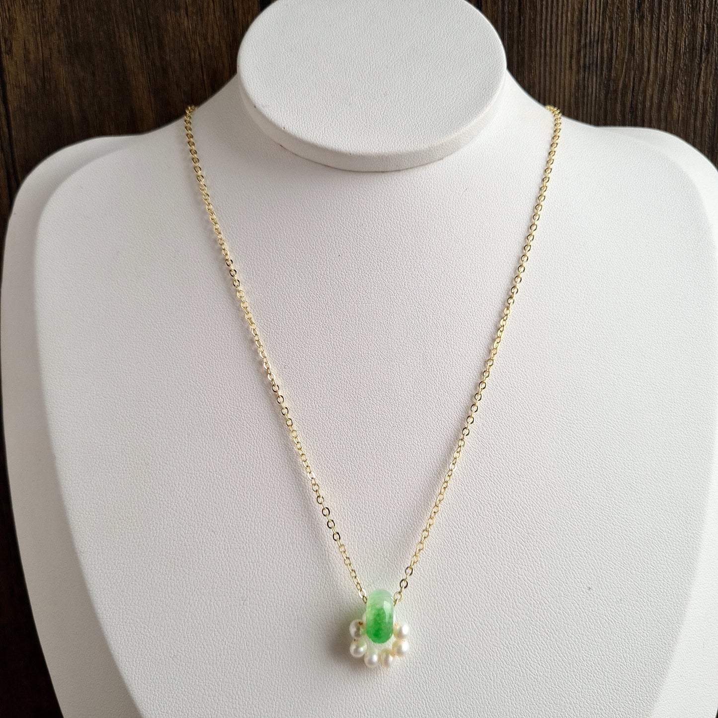 Fresh Water Pearl with Type A Jade Hoop Gemstone Necklace