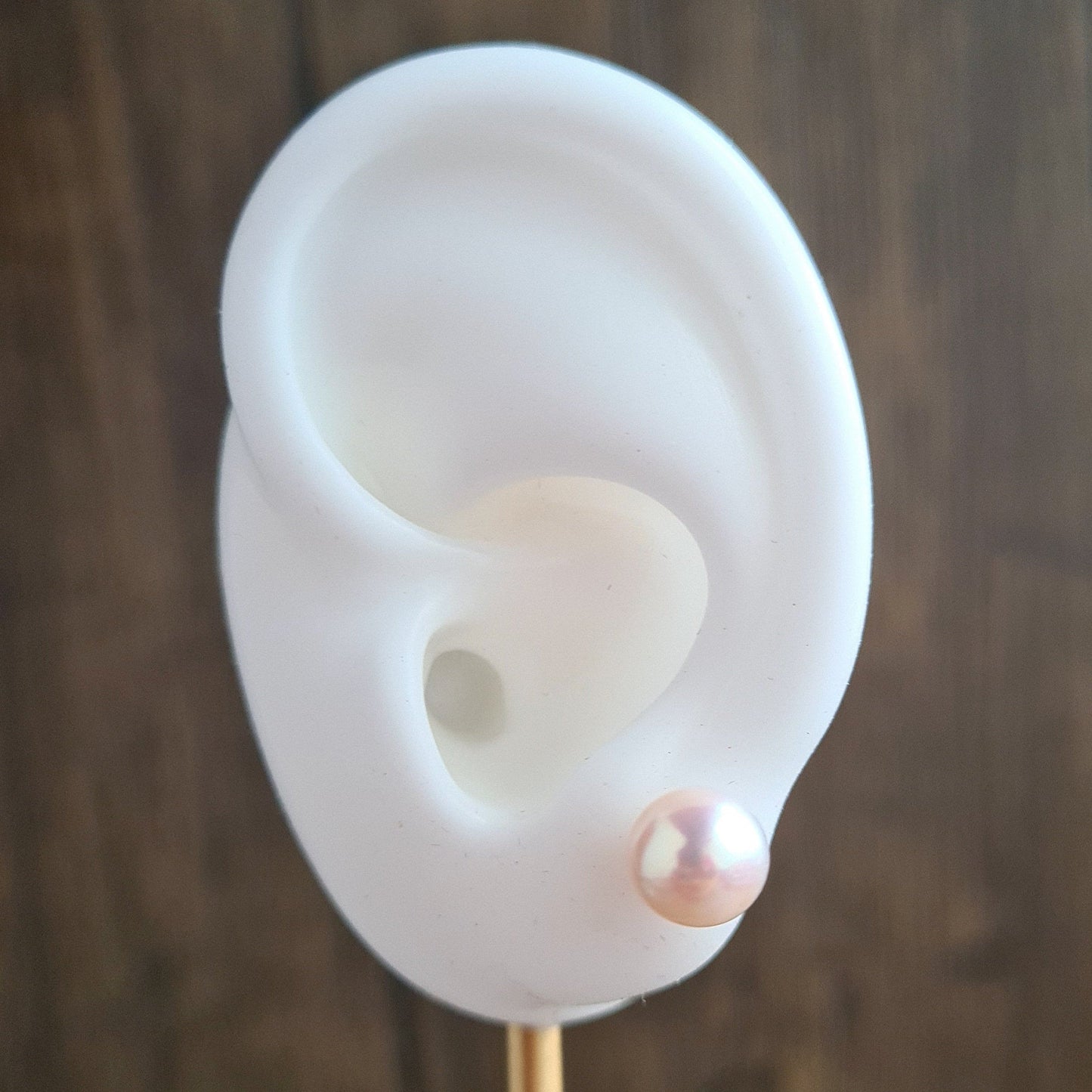 AAA quality 7.5 to 8 mm Almost Round Fresh Water Pearl with Gold filled Ear Stud - White