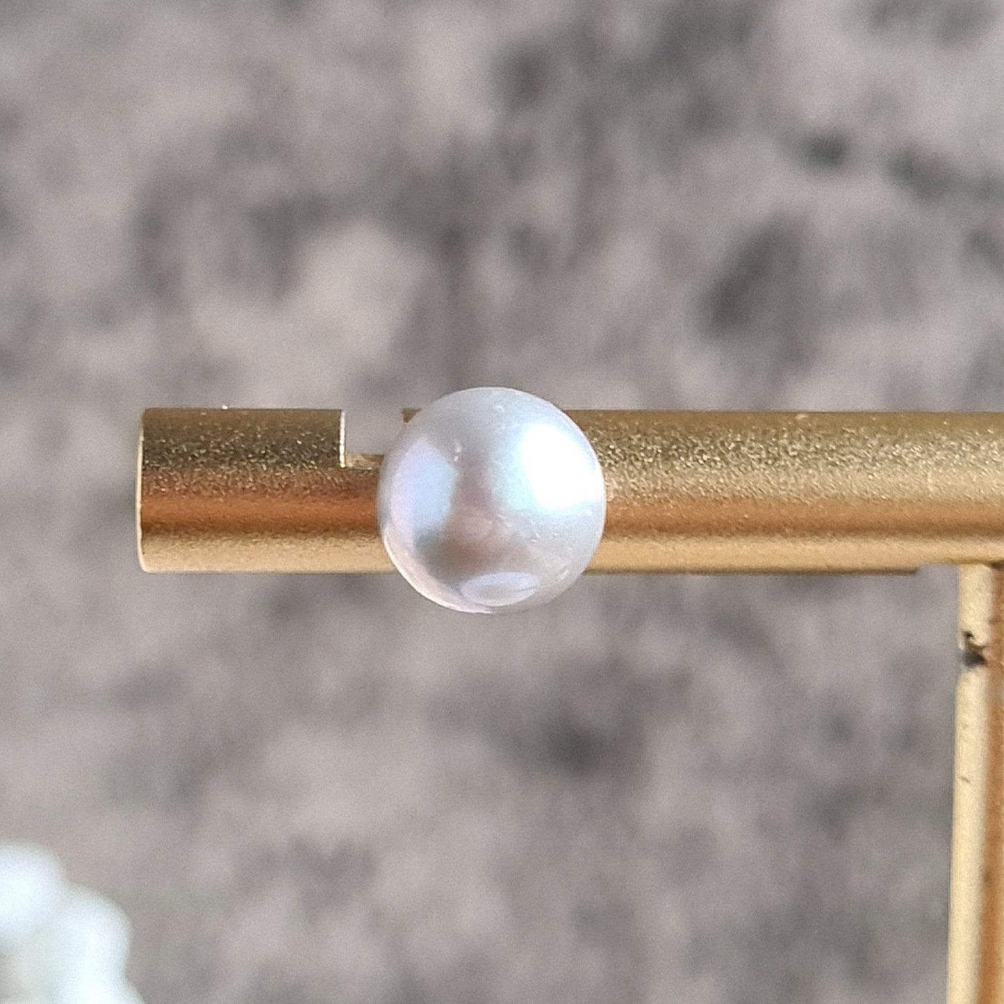 Silverish, bluish Fresh Water Pearl Ear Stud