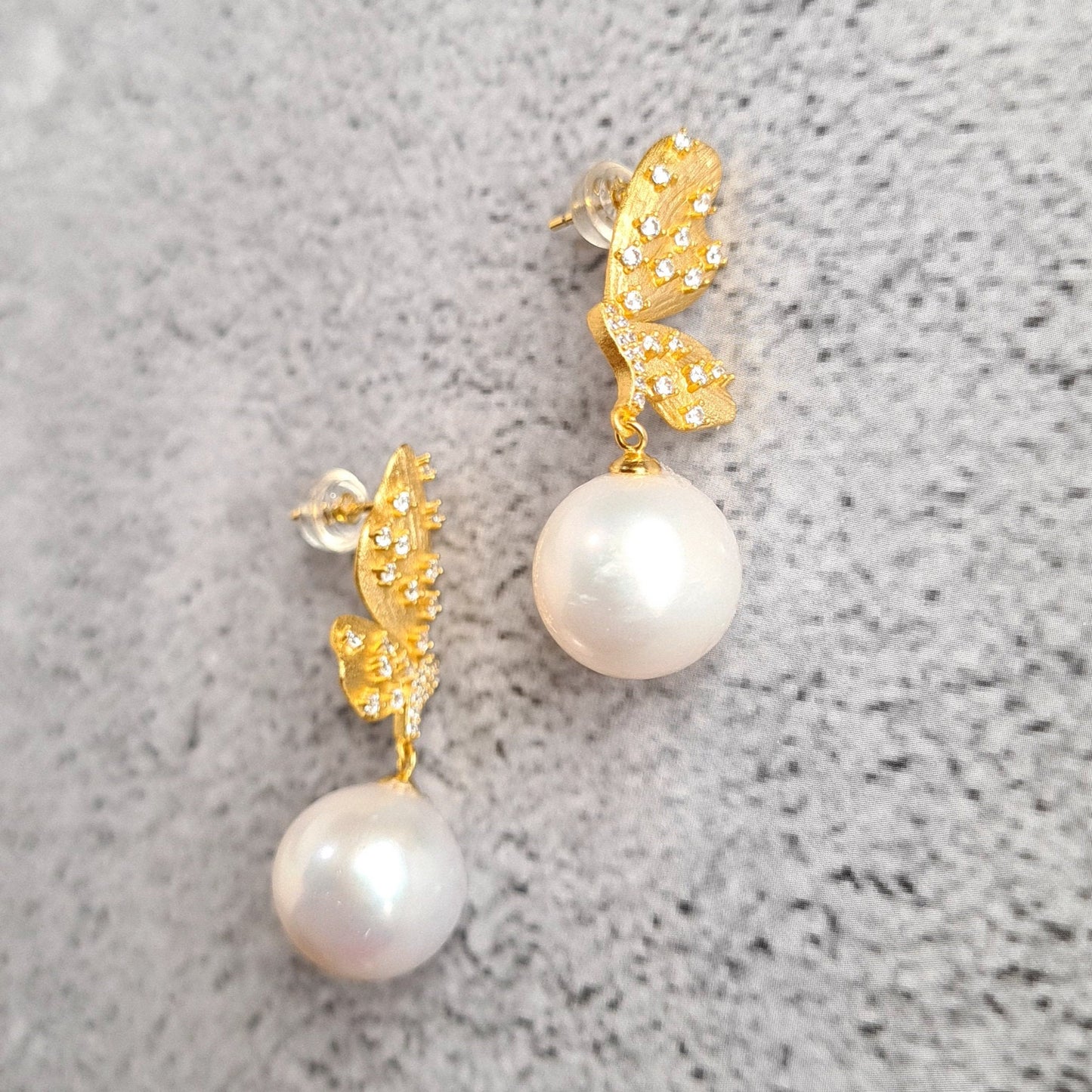 Frosted Butterfly Vermeil (S925) with AAA Fresh Water Pearl Dangling Earrings