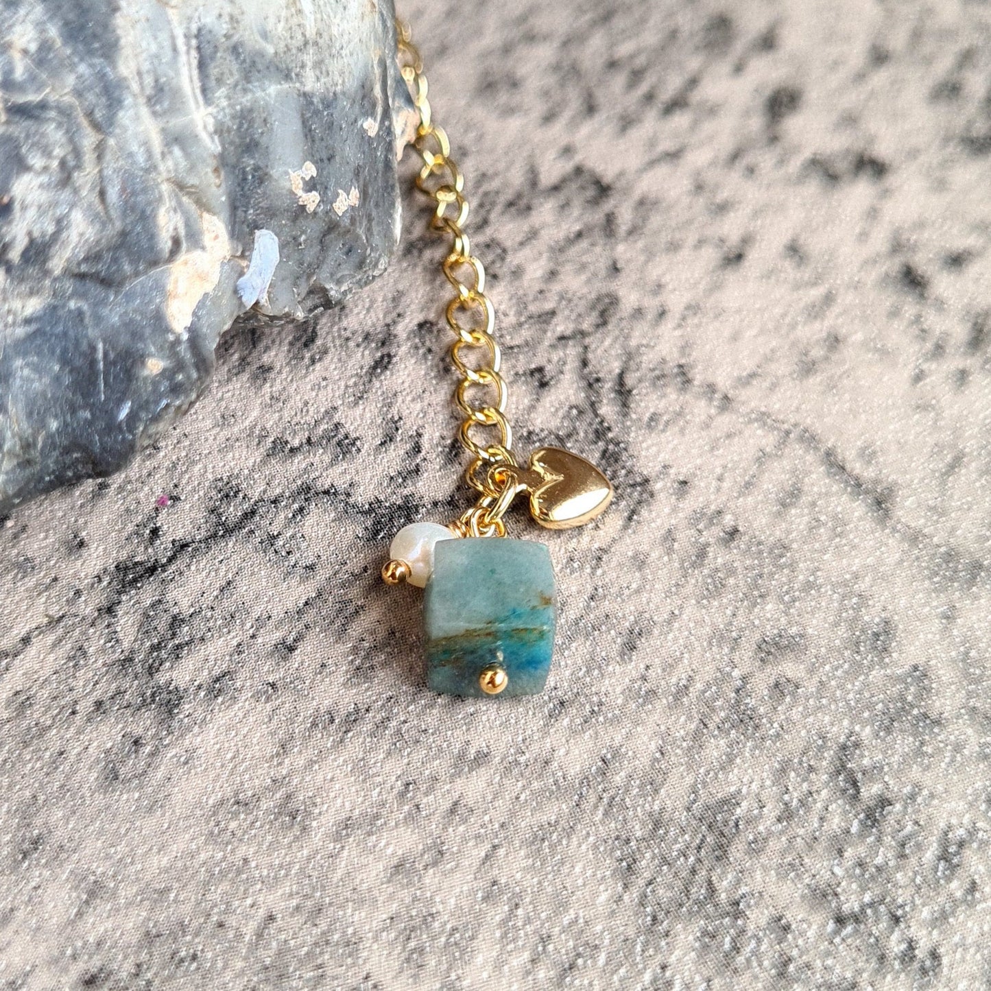 Chrysocolla with Fresh Water Pearl Cluster Bracalet