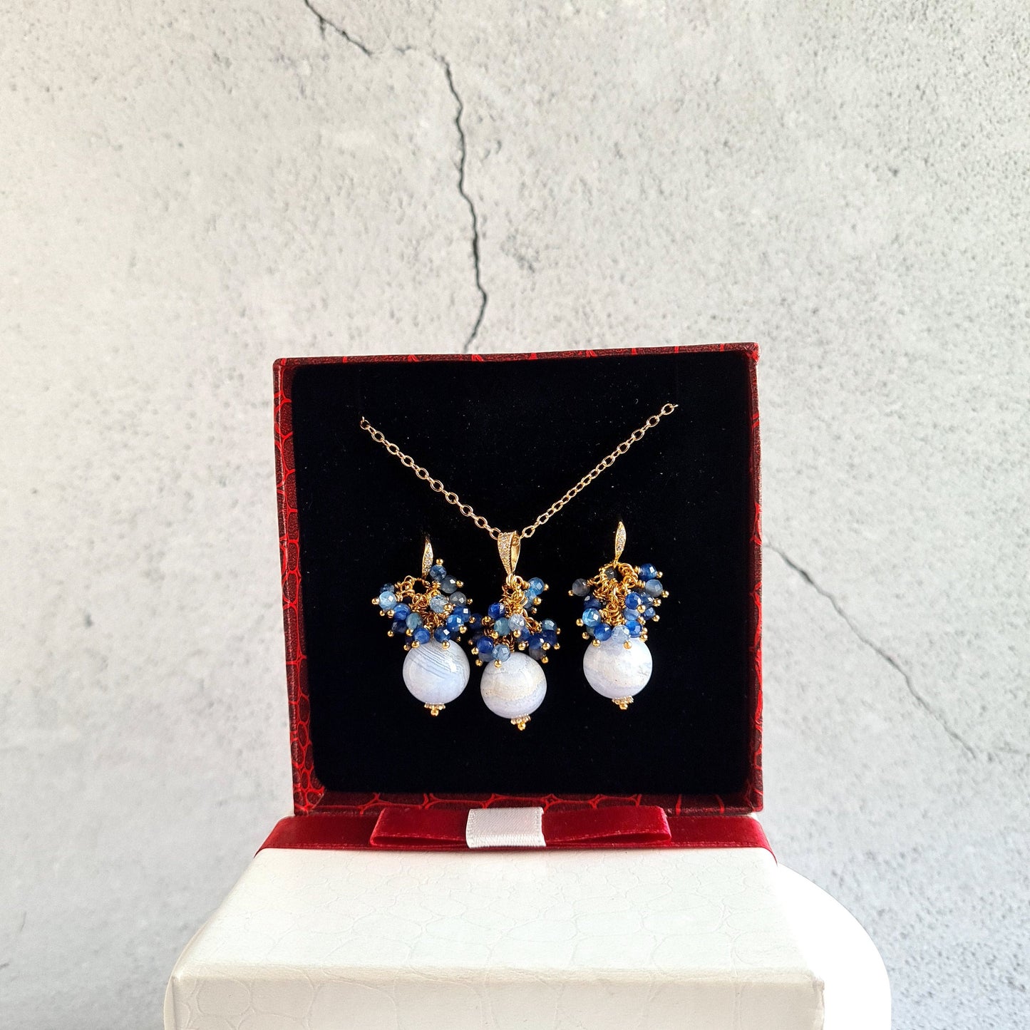 Blue Laca Agate with Kyanite Gemstone Cluster Earrings, Pendant, Necklace Set