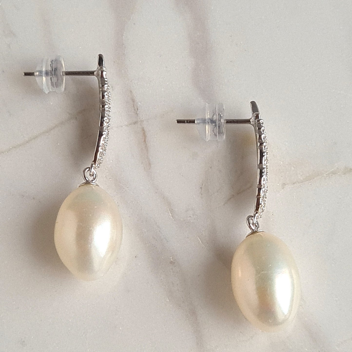 Fresh Water Pearl Lariat Necklace with feather Clasp & Feather Stud Earrings Set