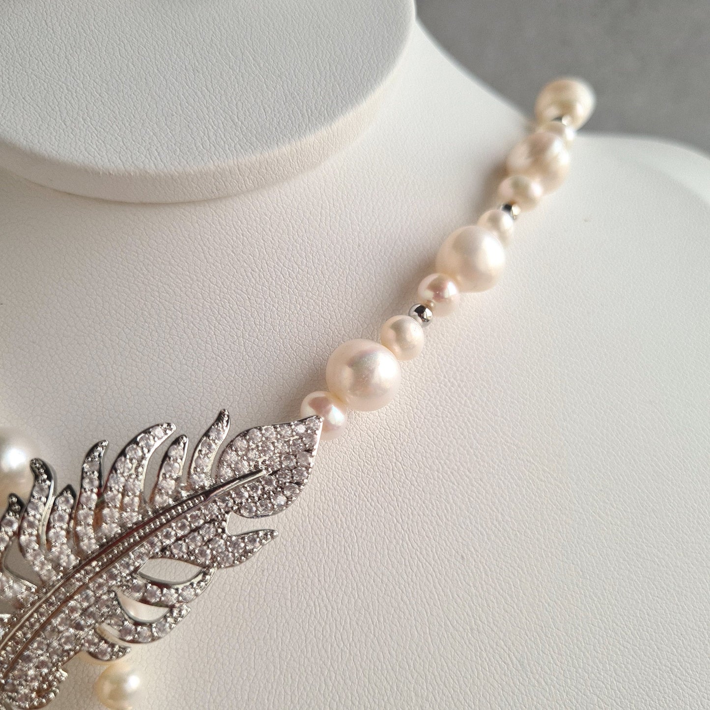 Fresh Water Pearl Lariat Necklace with feather Clasp & Feather Stud Earrings Set