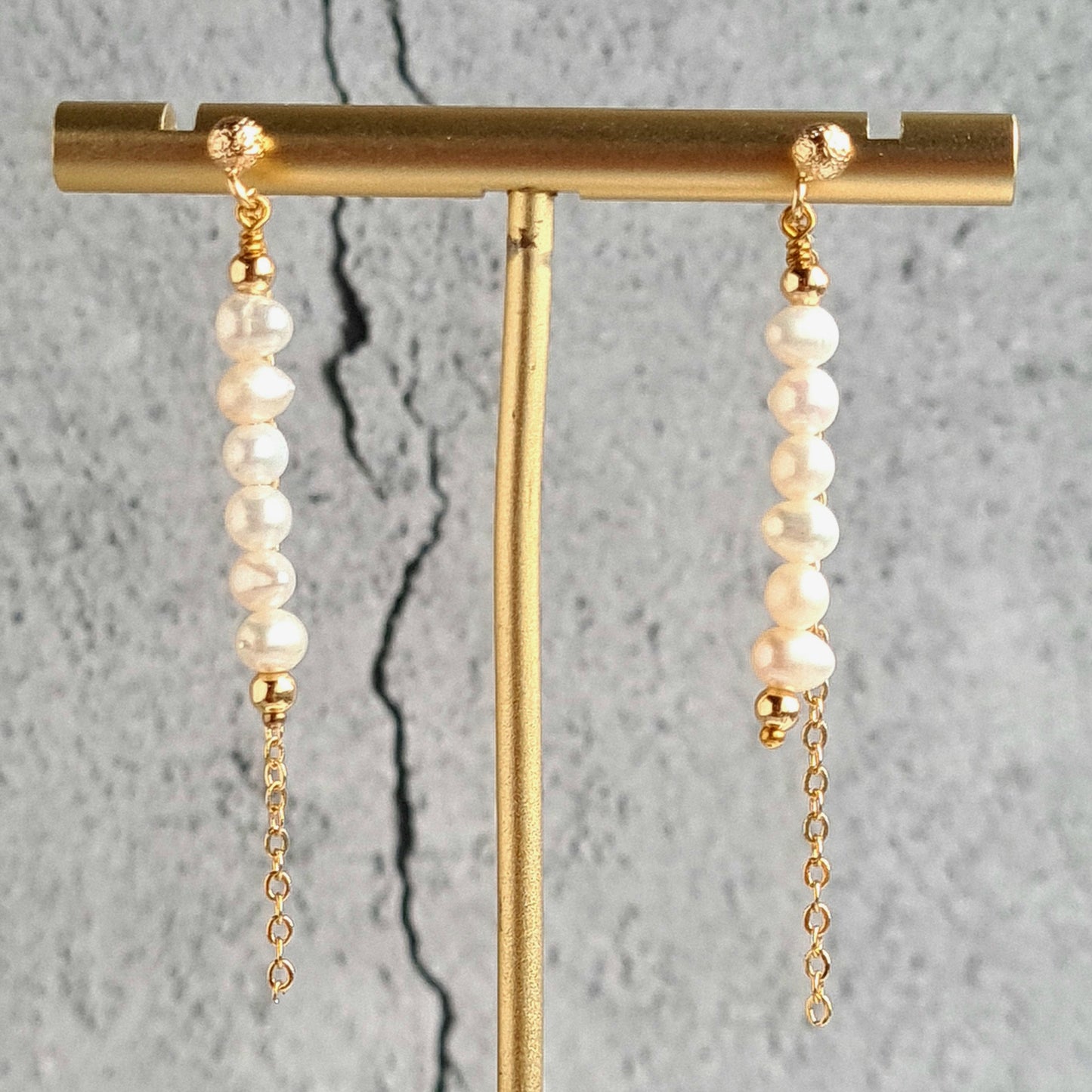 Bar Earrings - Fresh Water Pearl - White, Pink and Purple
