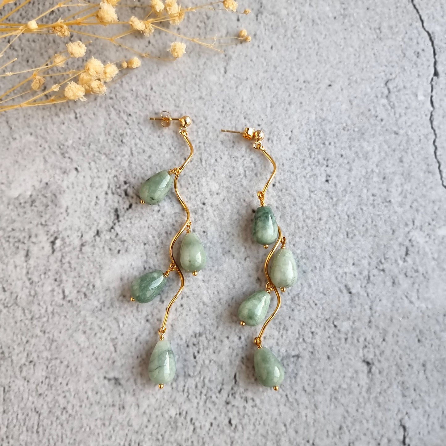 Vine Gemstone - Jade