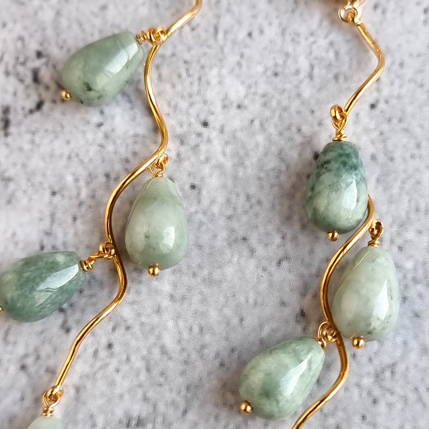 Vine Gemstone - Jade