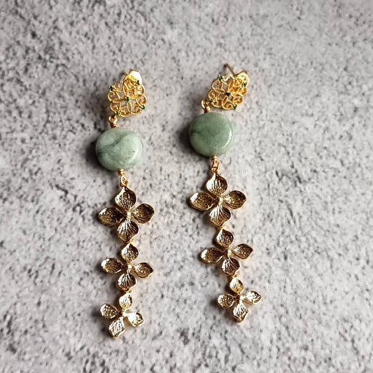 Oriental Style Coin Jade with Flower Trail Charm Gemstone Earrings
