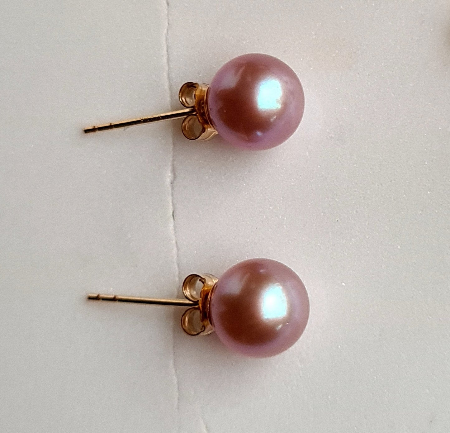 AAA quality 7.5 to 8 mm Almost Round Fresh Water Pearl with Gold filled Ear Stud