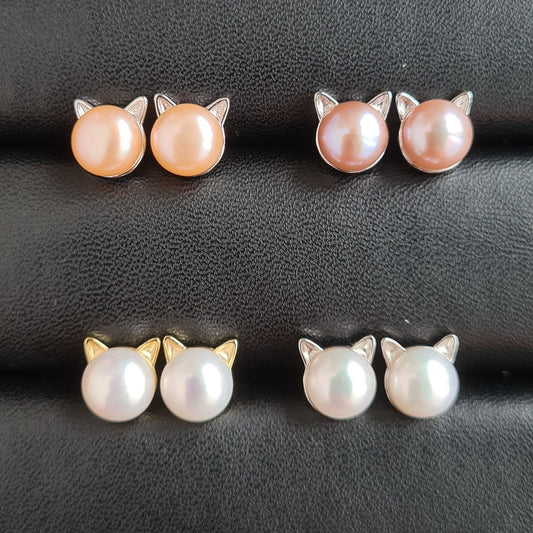 Cat, Fresh Water Pearl with Sterling Silver (Silver/Gold) Stud (Suitable for children/young adult)