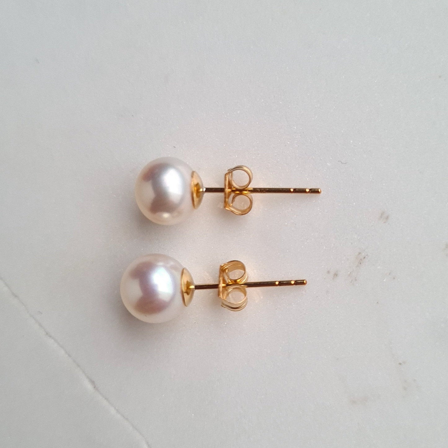 AAA quality 7.5 to 8 mm Almost Round Fresh Water Pearl with Gold filled Ear Stud - White