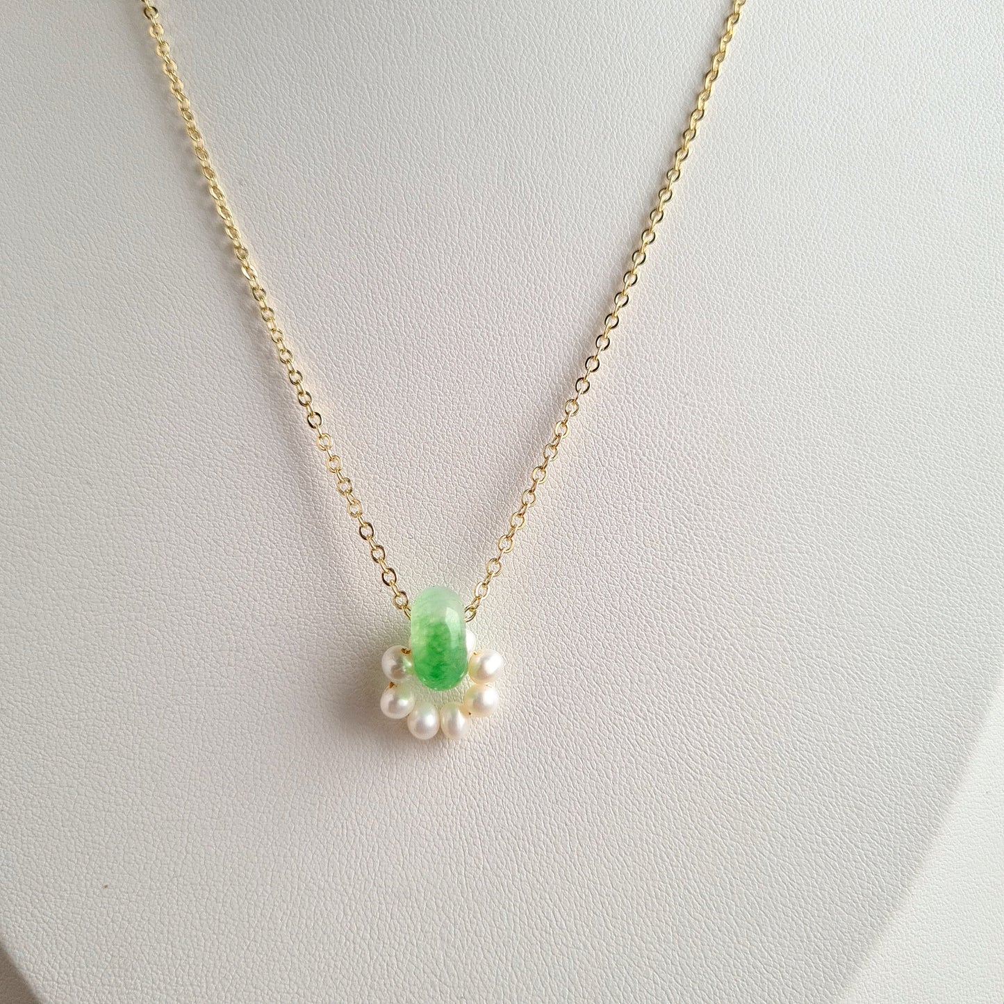Fresh Water Pearl with Type A Jade Hoop Gemstone Necklace