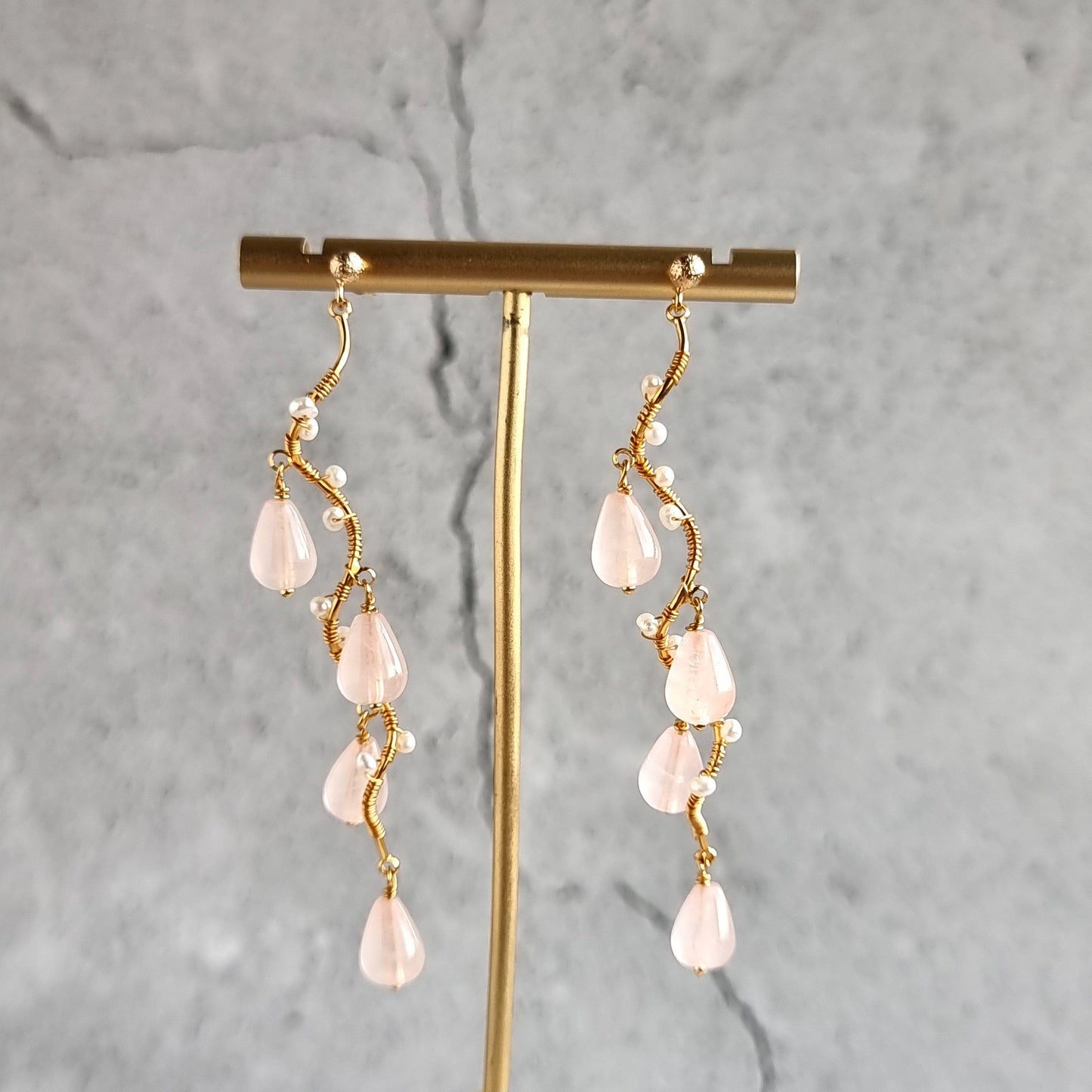 Vine Gemstone & Fresh Water Pearl Earrings - Rose Quartz